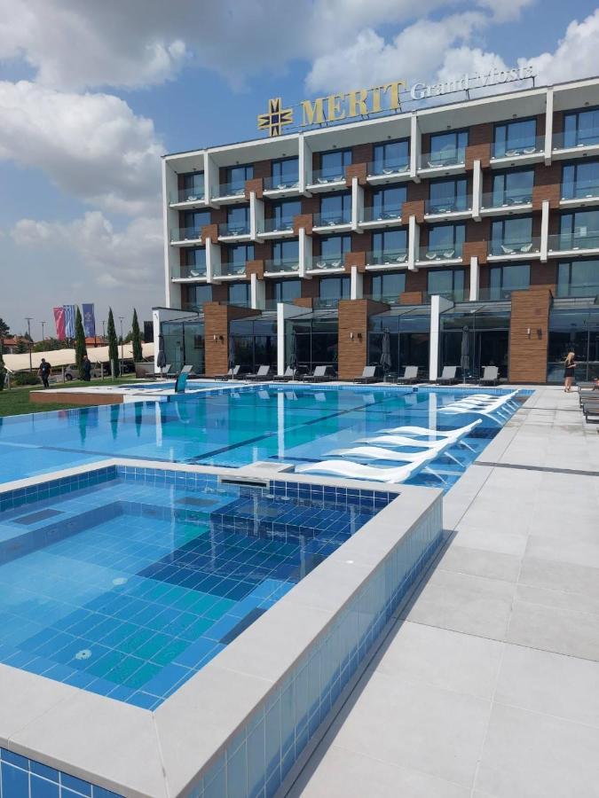 Merit Grand Mosta Spa Hotel & Casino Svilengrad Eksteriør billede